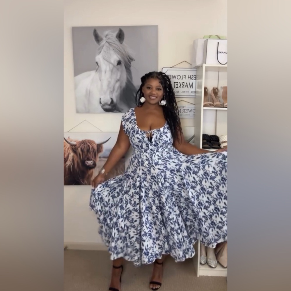 Blue and White Patterned Women's Dress